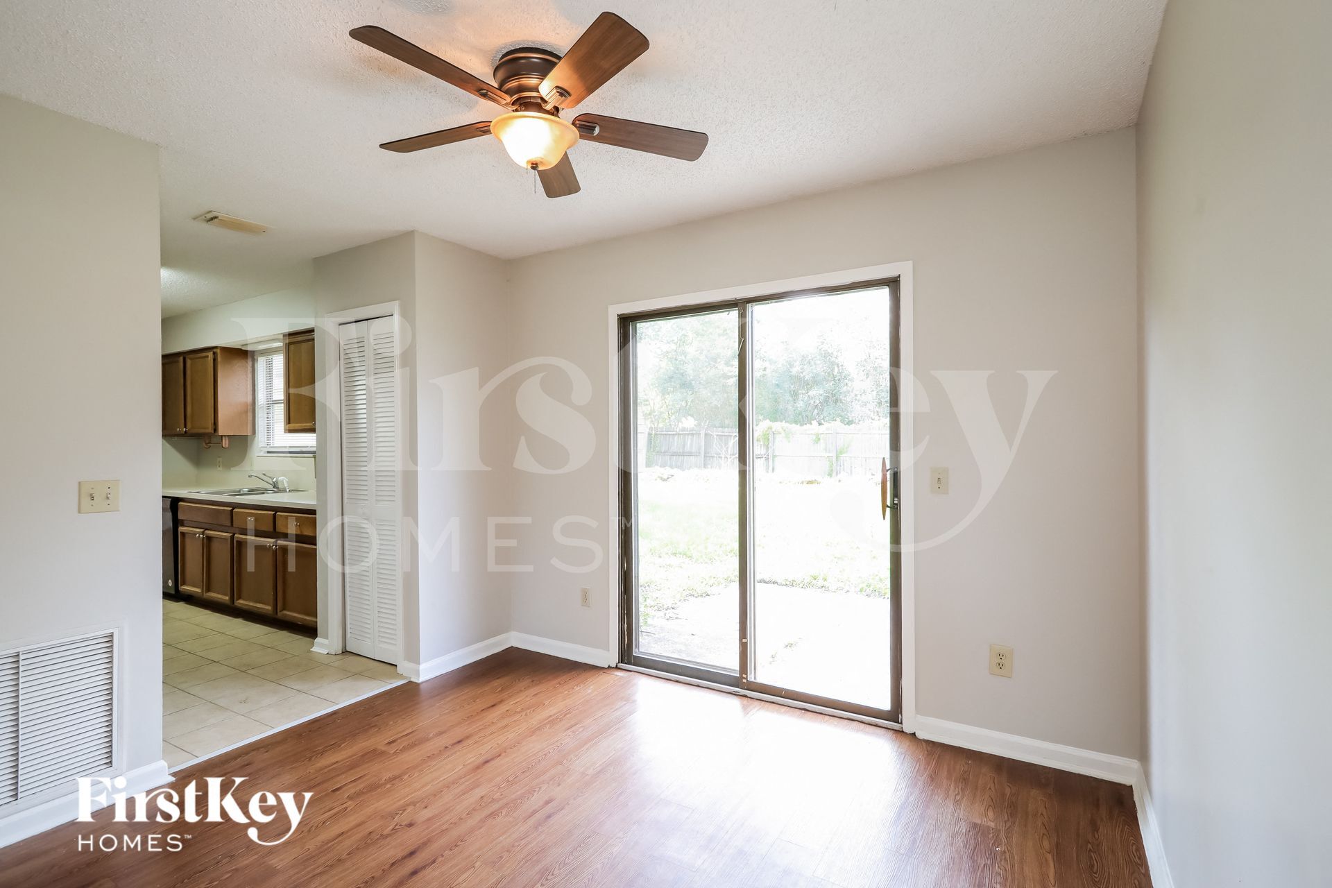 Building Photo - 2244 Felucca Dr