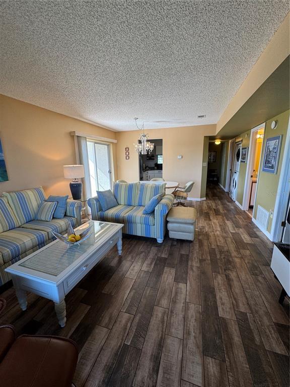 Building Photo - 5567 Sea Forest Dr