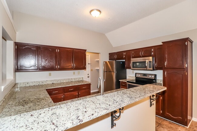 Building Photo - 5689 Kayla Dr