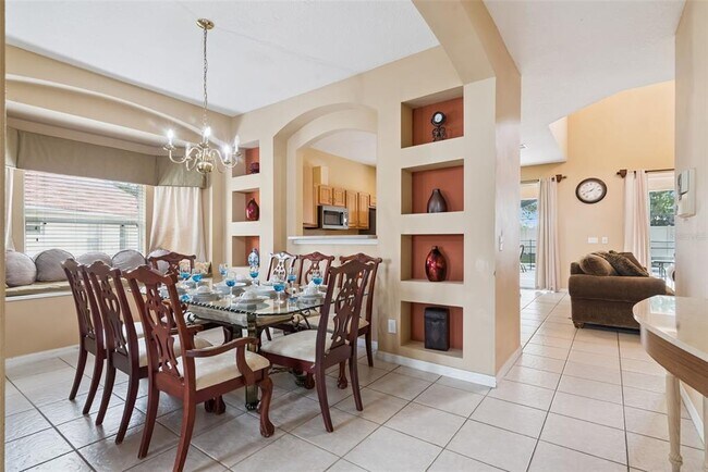 Building Photo - 1162 Solana Cir