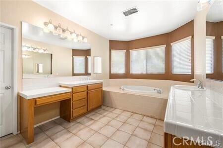 Building Photo - 4371 Gardenwood Ln