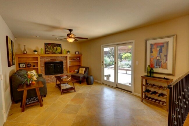 Building Photo - Executive 5BR Home with Private Backyard Retreat
