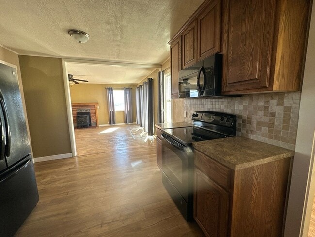 Building Photo - 2800 Watson St