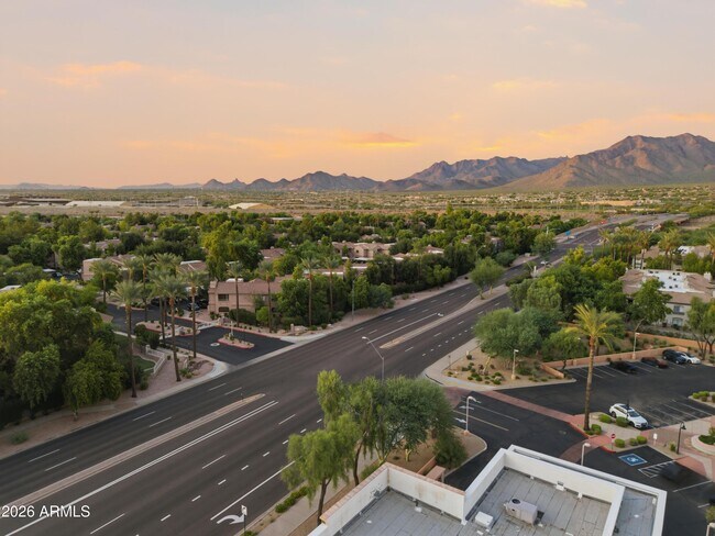 Building Photo - 15050 N Thompson Peak Pkwy