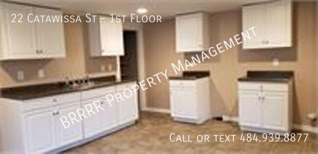 Building Photo - 22 Catawissa St