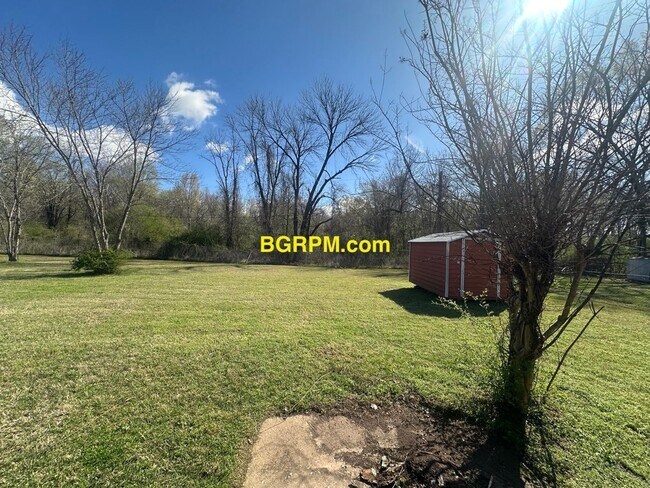 Building Photo - 9 Bradburn Rd