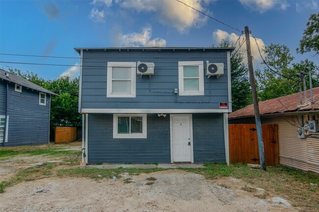 Primary Photo - 3307 Broadway St