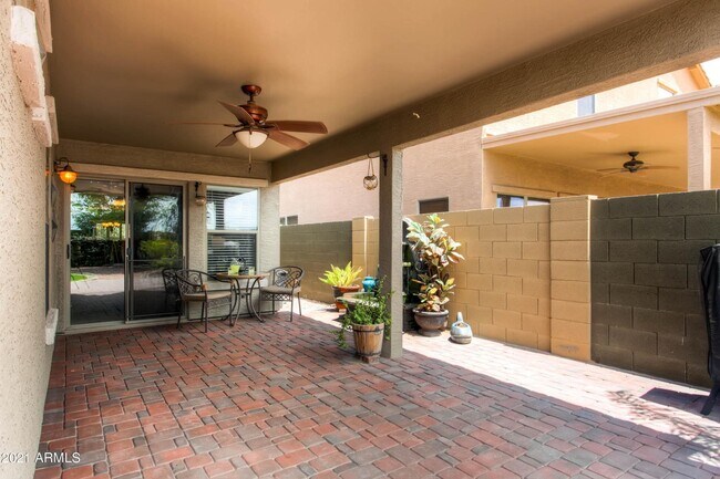 Building Photo - 3581 E Desert Moon Trl