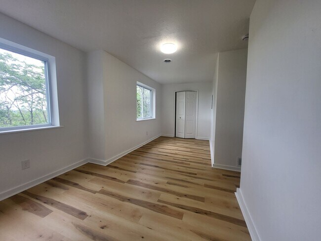 Building Photo - 4012 Perrysville Ave