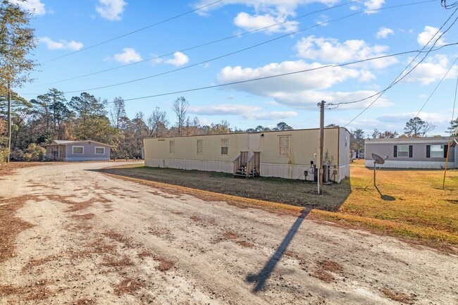 Building Photo - 119 Starwood Cir