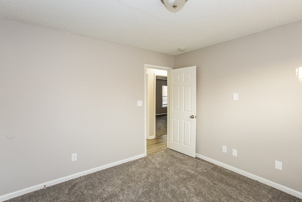 Building Photo - 1938 Olsen Ln