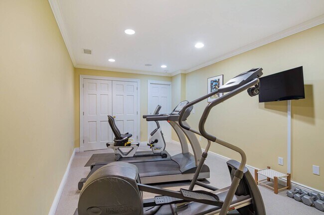 Building Photo - 18 Cuffee Dr