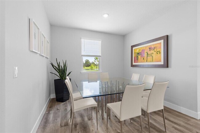Building Photo - 2205 Broadbrook Dr