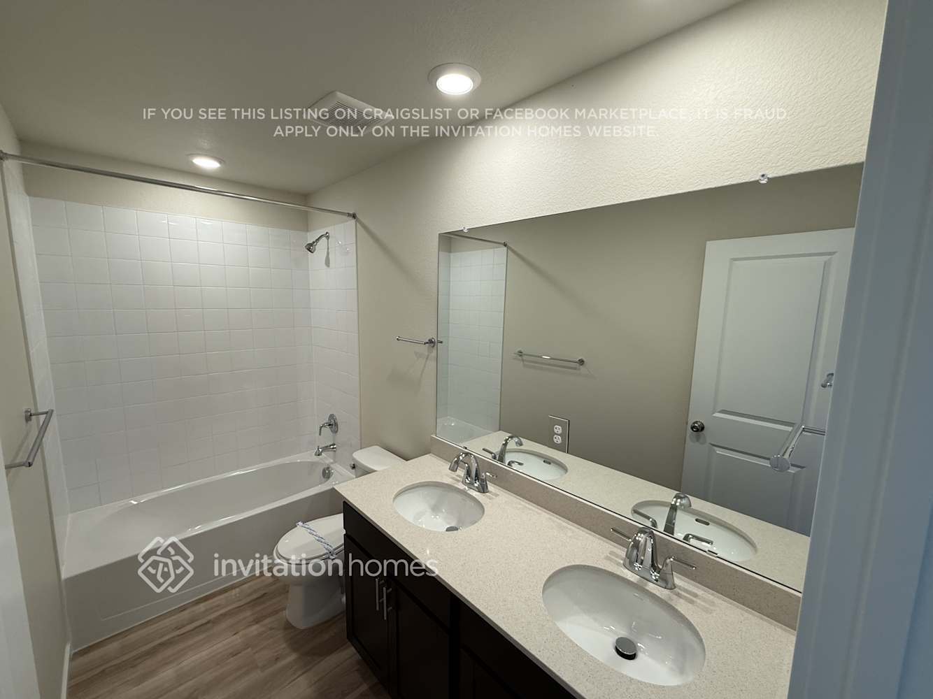 Building Photo - 850 Mesic Ln