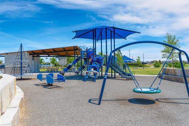 Building Photo - 728 Alden Dr