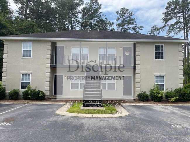 Building Photo - 22 E Dubois St
