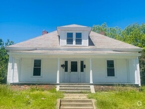 Building Photo - Duplex Apartment