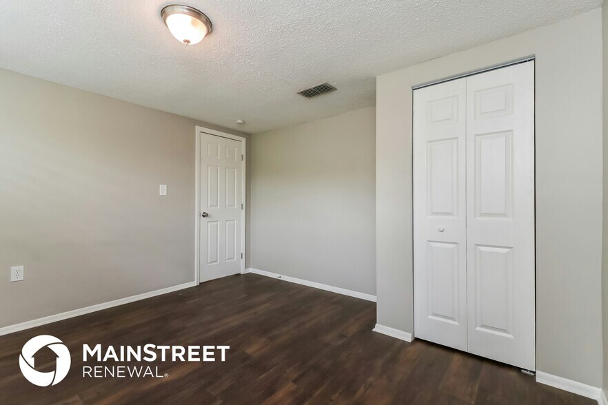 Building Photo - 7500 San Salvadore Dr