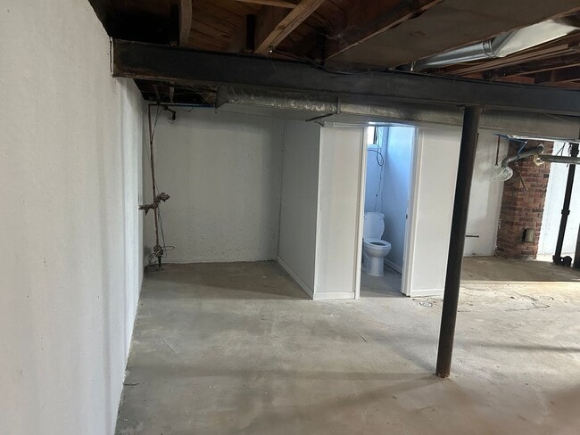 Building Photo - 2669 Electric- 3 BEDS & 2 BATH FOR RENT!