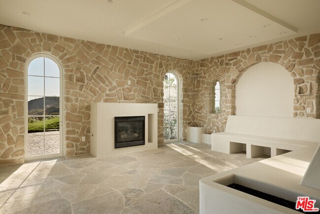 Building Photo - 33239 Mulholland Hwy
