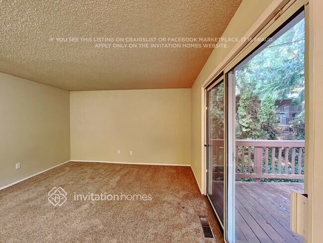 Building Photo - 28628 15th Ave S