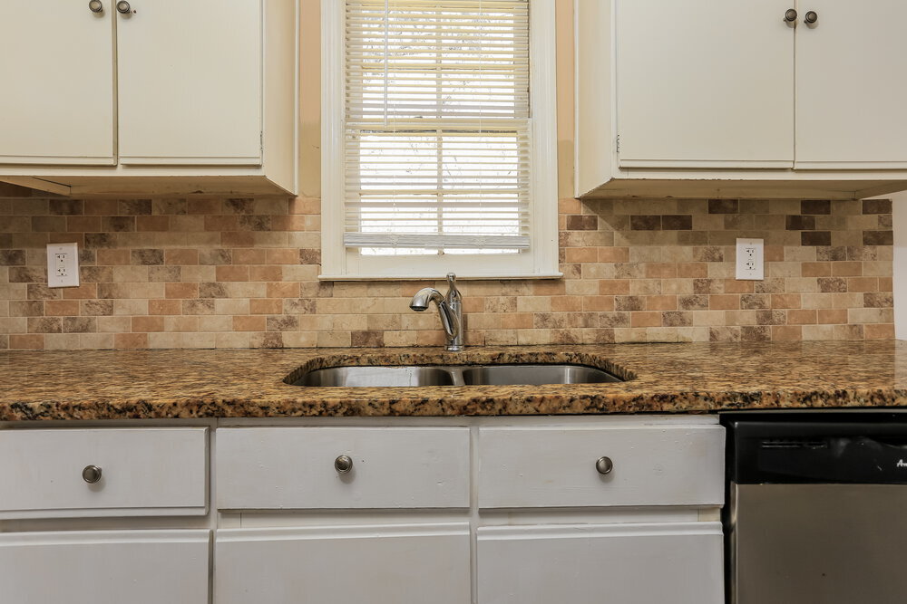 Building Photo - 2564 Snake Ct