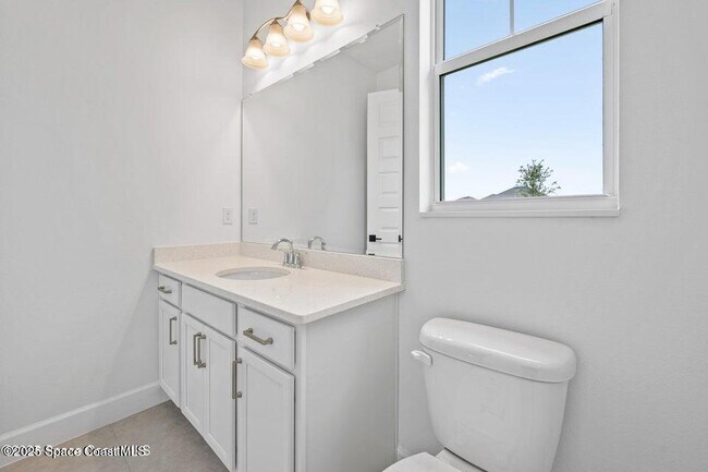 Building Photo - 2737 Kamin Dr