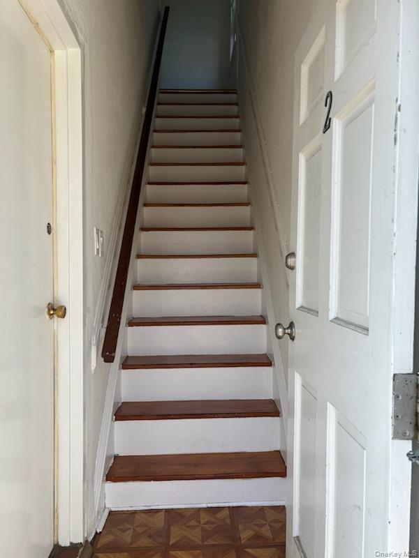 Building Photo - 2235 Jericho Tpke