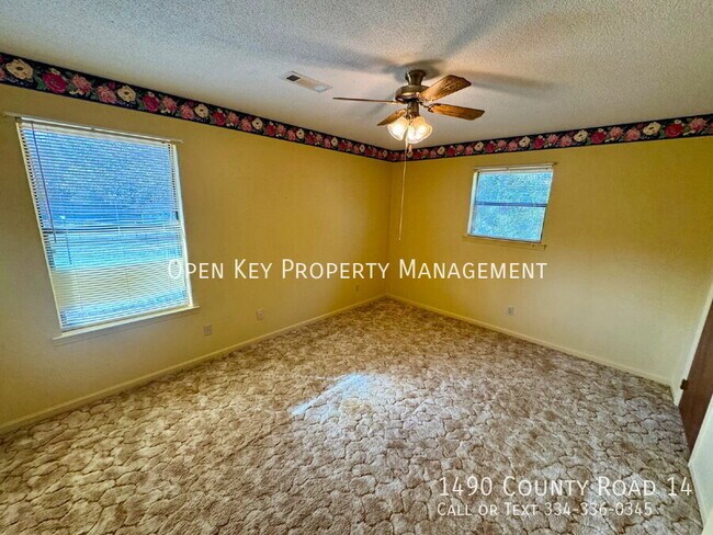 Building Photo - 1490 Co Rd 14