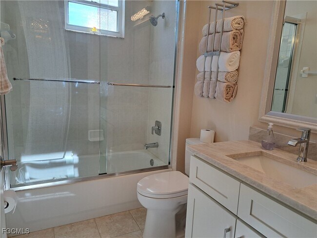 Building Photo - 11100 Harbour Yacht Ct