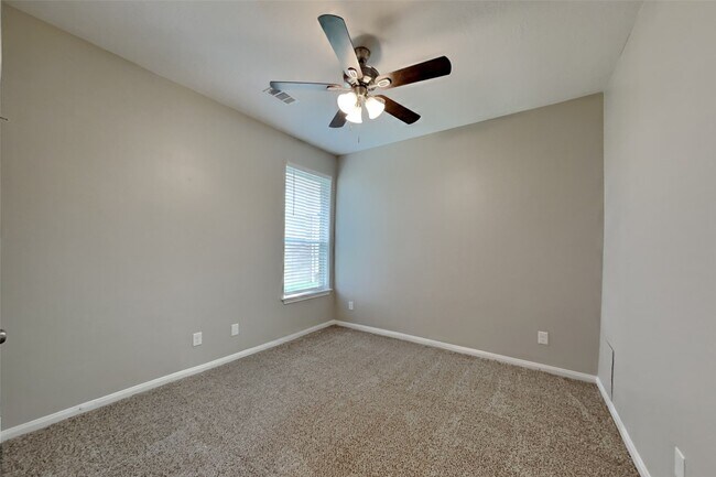 Building Photo - 12722 Crater Lake Ct
