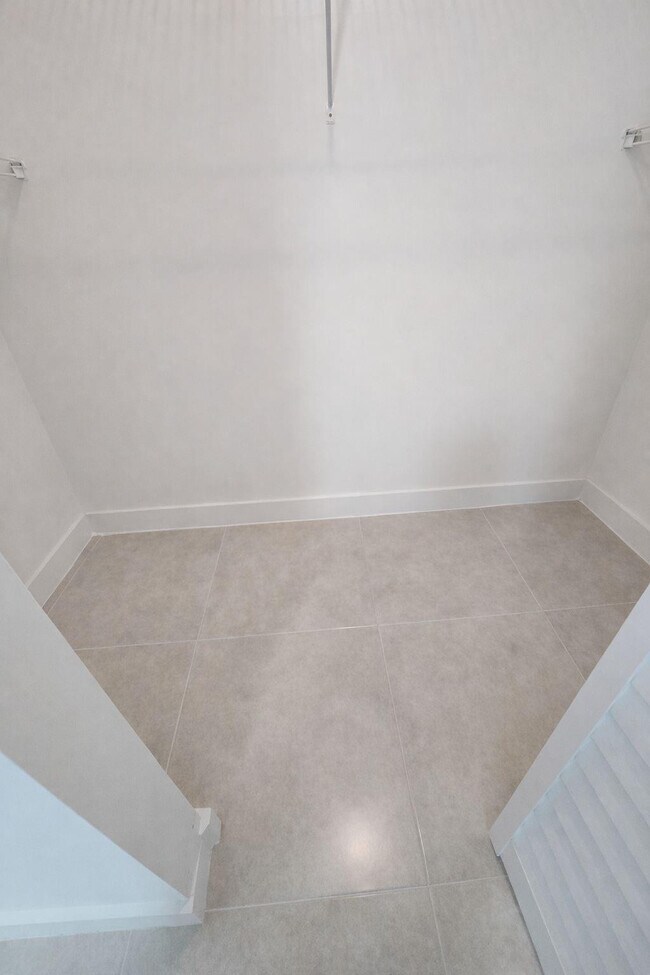 Building Photo - 8657 SW 5th St