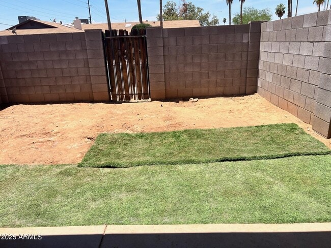Building Photo - 4805 E Caballero Cir
