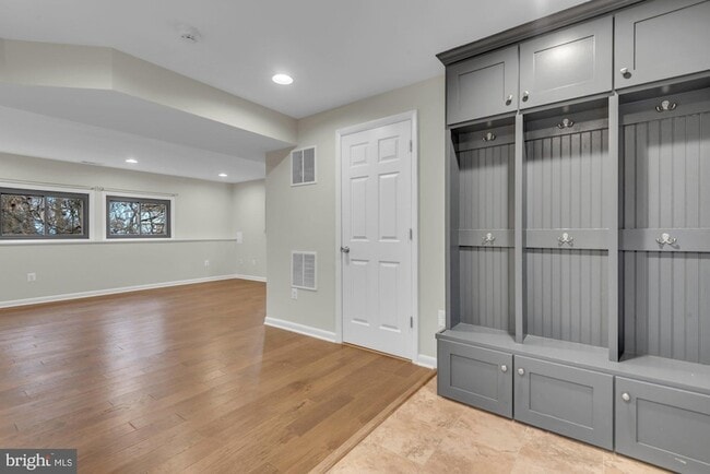 Building Photo - 8856 Youngsea Pl