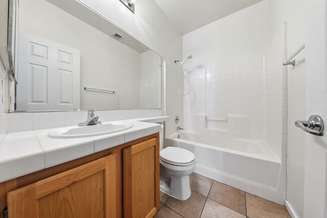 Building Photo - Beautiful Single-Story Home on an Oversized Corner Lot in Silverado Ranch — No HOA!