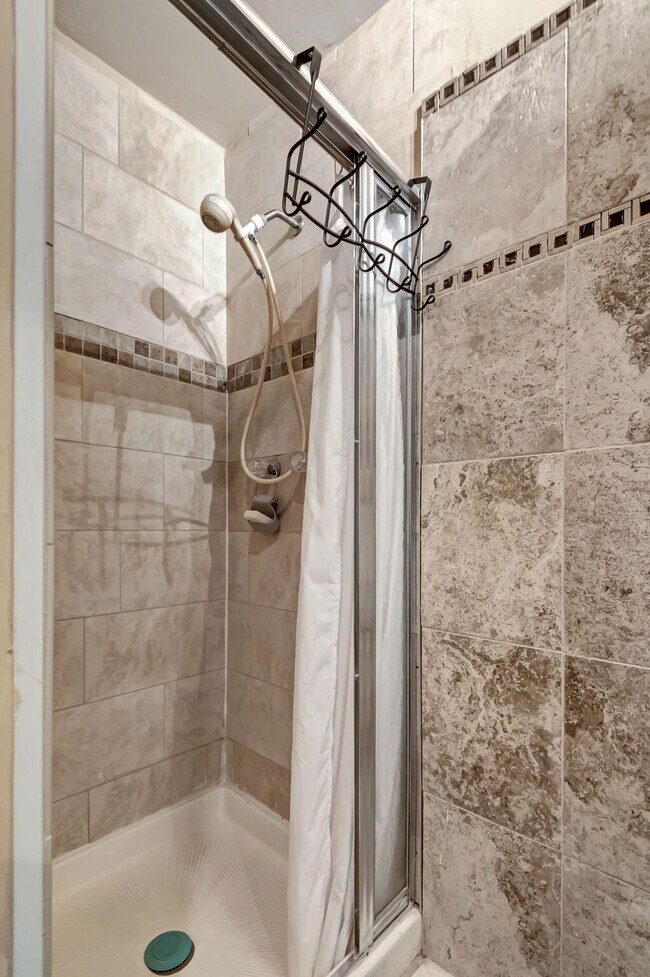 Building Photo - 288 Tuscany Ln