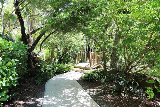 Building Photo - 55 Ocean Ln Dr