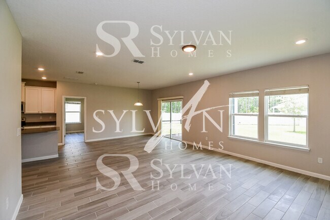 Building Photo - Don't miss out on the opportunity to live ...
