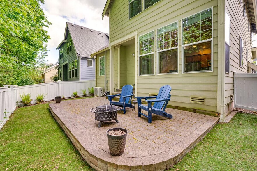 Building Photo - 23914 33rd Dr SE