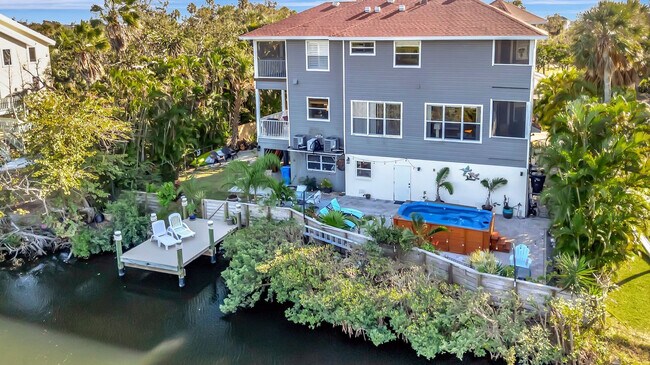 Building Photo - 28 Michiana Dr