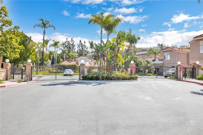 Building Photo - 24491 Mozer Dr
