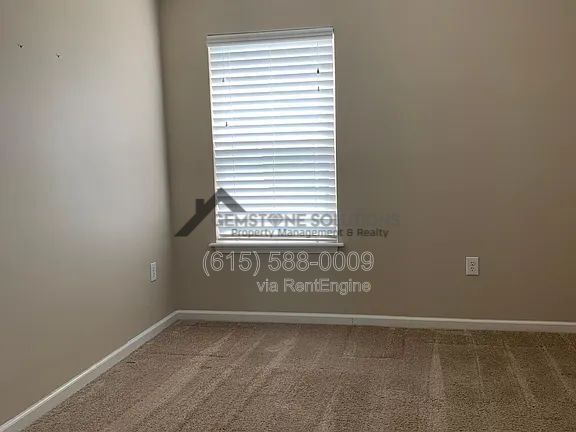 Building Photo - 2015 Lavender Ct