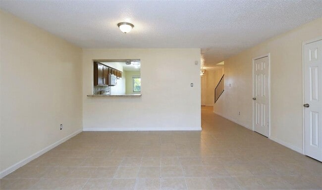 Building Photo - 2115 E Weldon Dr