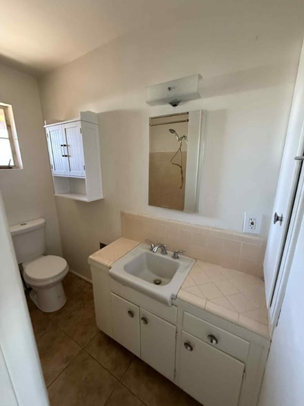 Building Photo - 3569 E 3rd St