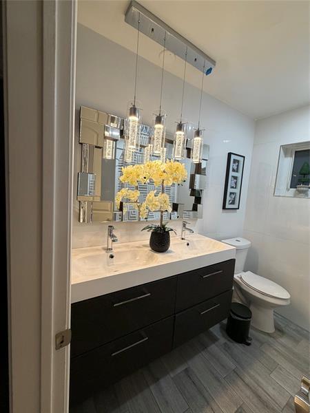 Building Photo - 11240 NW 43rd St