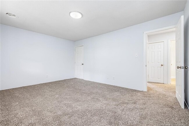 Building Photo - 2326 Barrington Cir