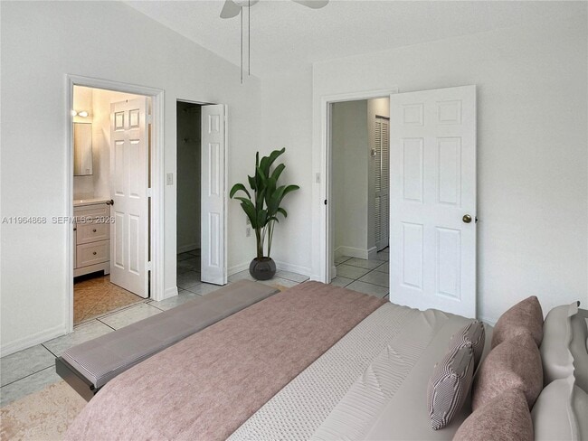 Building Photo - 8715 SW 152nd Ave