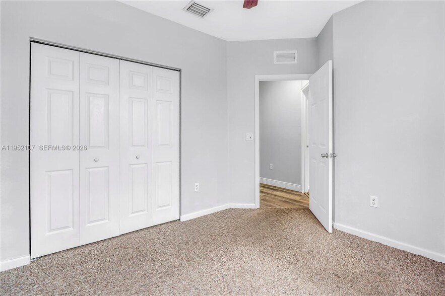 Building Photo - 2540 SW 85th Ter