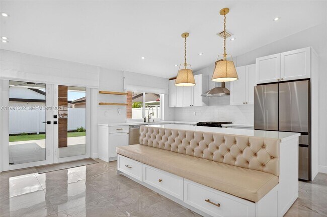 Building Photo - 13280 SW 39th Terrace