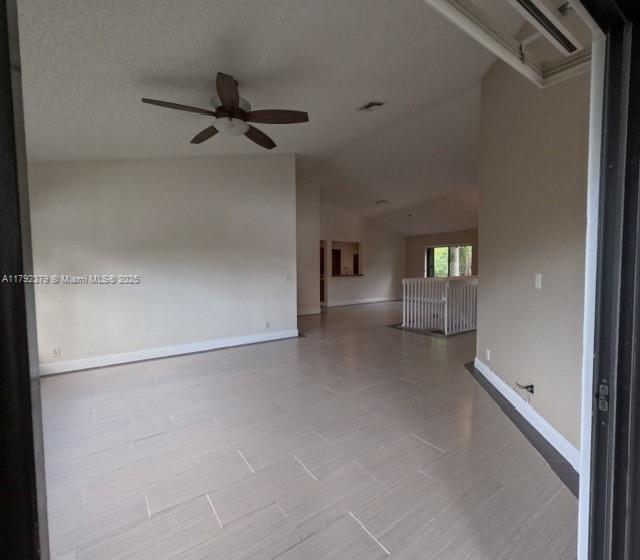 Building Photo - 10557 NW 10th Ct